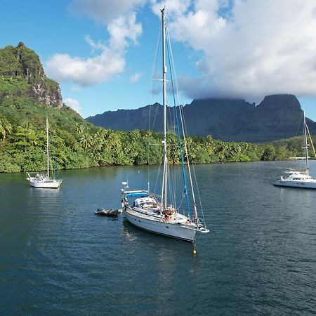 2 Nuits Insolites & 1 Excursion Voile A Bord Du Voilier Mori Ora Moorea Kültér fotó
